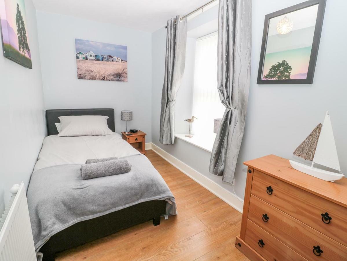 Hasting Dairy Villa Seahouses Bagian luar foto