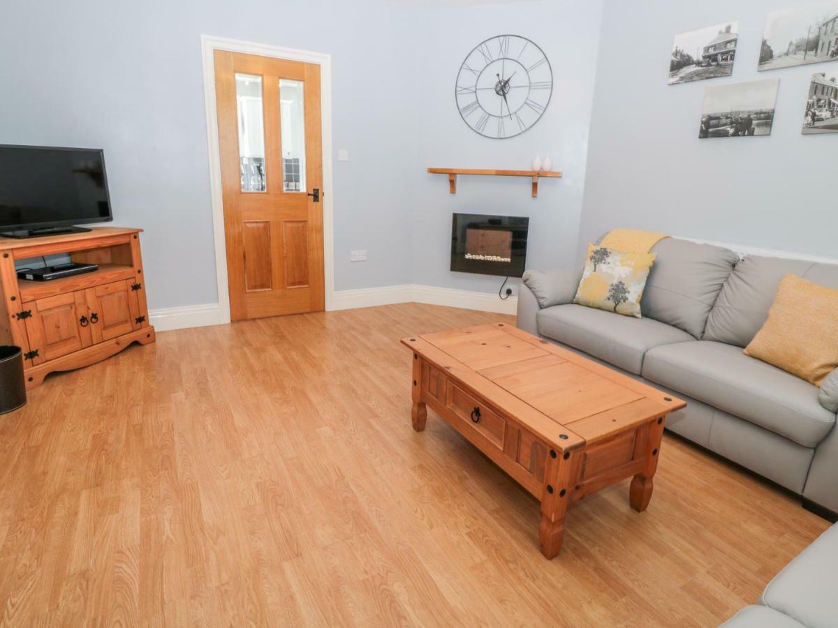 Hasting Dairy Villa Seahouses Bagian luar foto